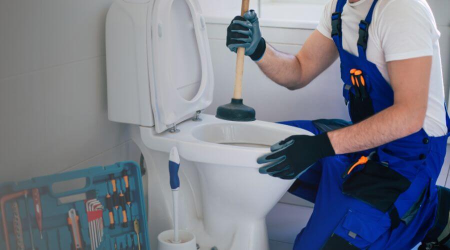 Professional septic tank pumping in Superior, WI